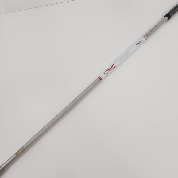 Cobra MAX Offset 6 Hybrid 29º Graphite Matrix Ladies Flex RH 37.5" (Dented) - Picture 10 of 16